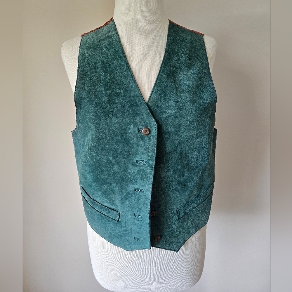 Vintage Arizona Women's Green Leather Vest Size M.